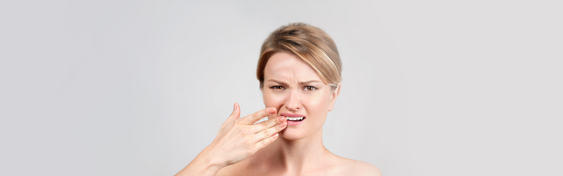 How You Can Undergo a Painless Tooth Extraction near You
